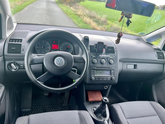 VW Touran 2.0 TDI.